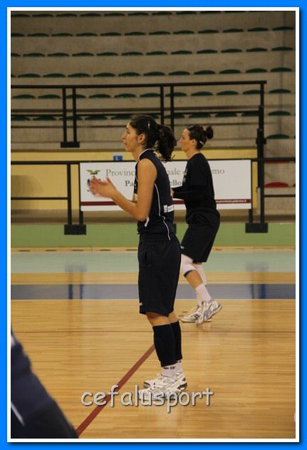 130120 volley 014_tn.jpg